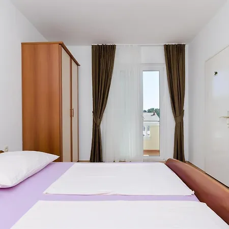 Apartment Branka Banjol